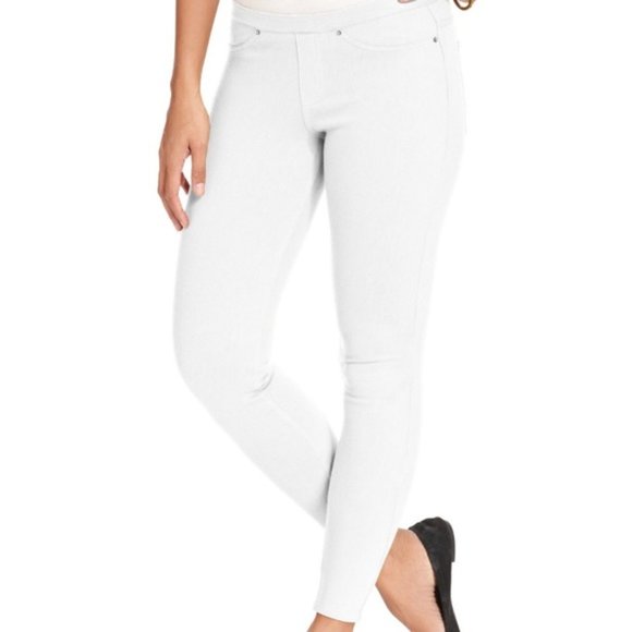 Hue white Jeggings capris NWOT 3X.  655. - Picture 2 of 8